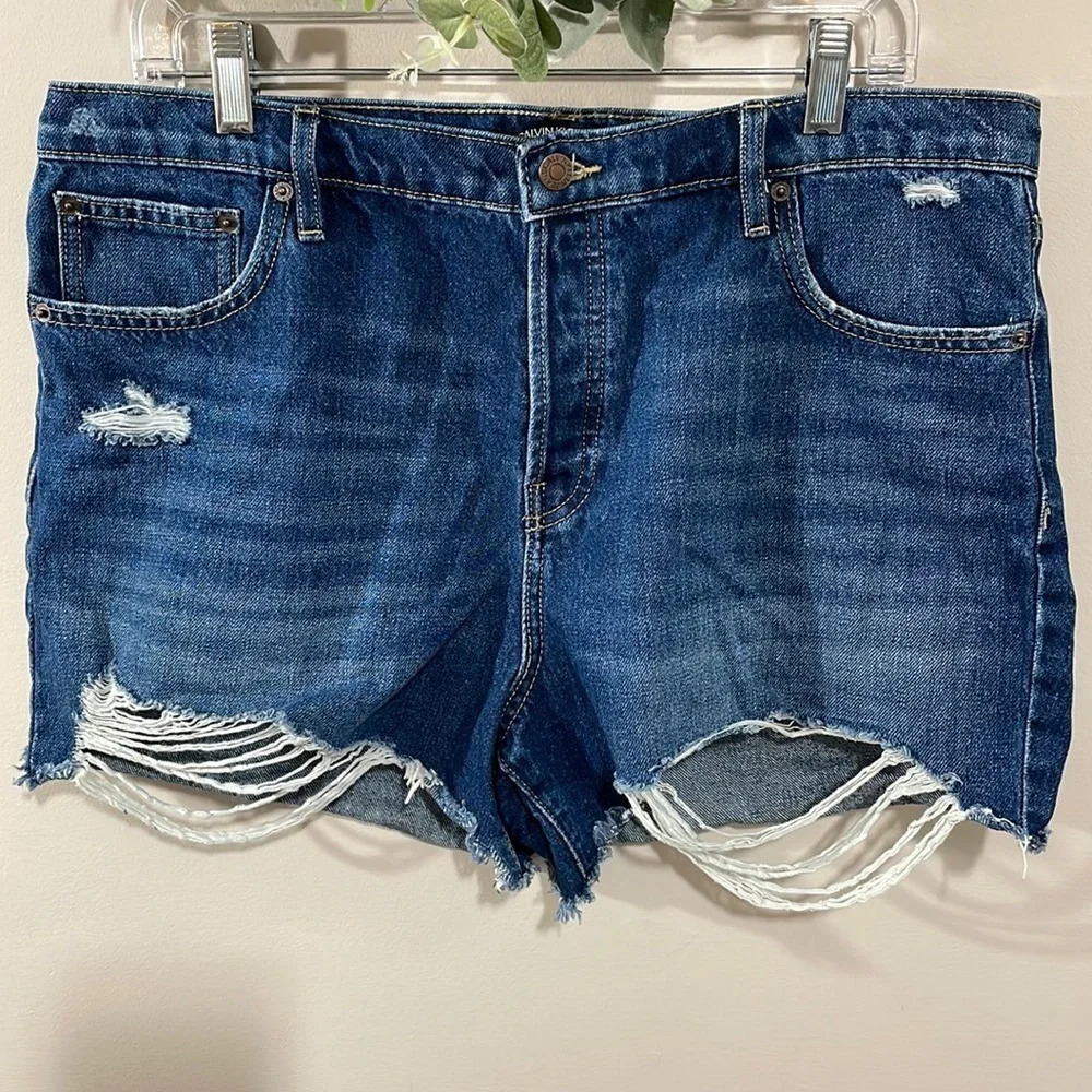 Calvin Klein High Rise Distressed Denim Jean Shorts 32 - Picture 1 of 15